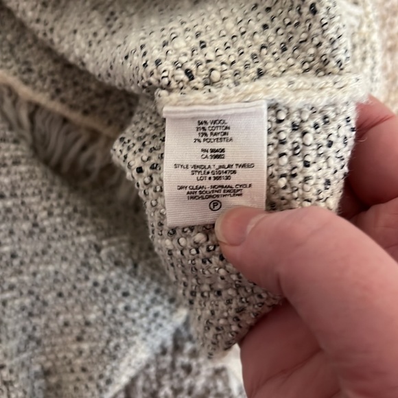 Theory Size L Sweater Scoop Neck With Fringe Detail - Picture 5 of 5